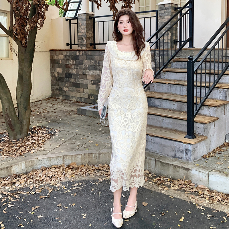 Elegant Ruffle Hem Long Sleeve Bodycon Midi Dress
