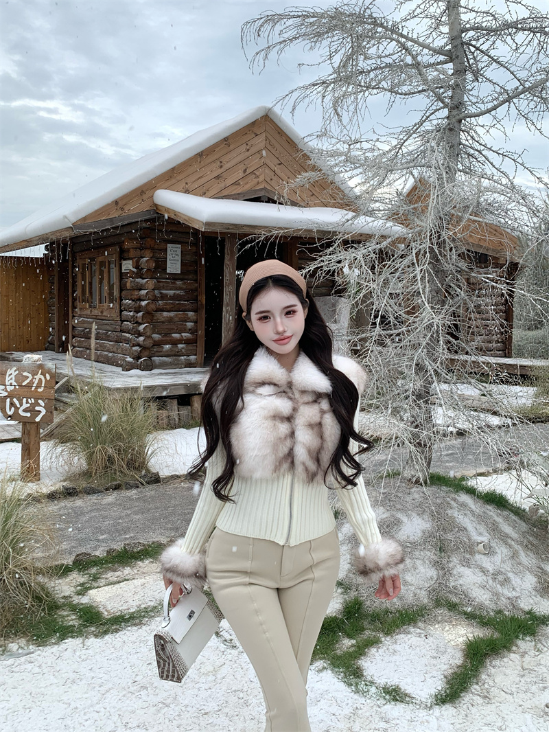 French Style Faux Two Piece Knit Jacket Women Winter Slim Short Faux Fur Collar Tweed Top