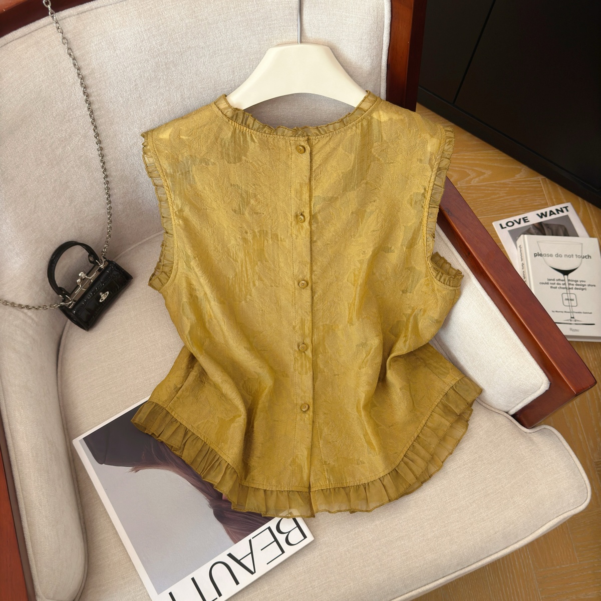 New Chinese Style Vintage Jacquard Sleeveless Shirt for Women Summer Loose Fit - Image 5