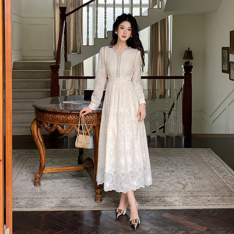 V-Neck Long Sleeve Rhinestone Lace A-Line Dress - Image 2