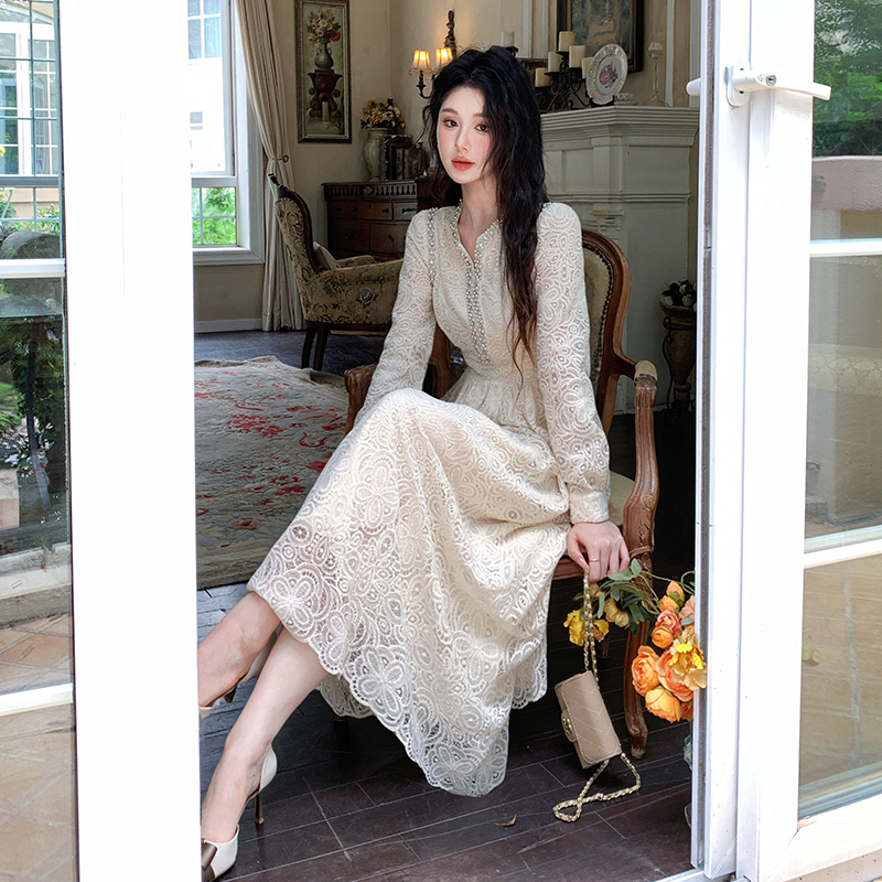 V-Neck Long Sleeve Rhinestone Lace A-Line Dress - Image 4