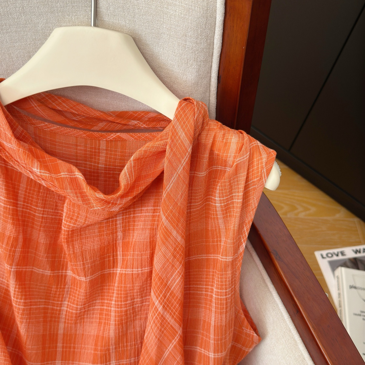 Women's Plaid Sleeveless Shirt with Ribbon Detail Summer 2026 - Image 3