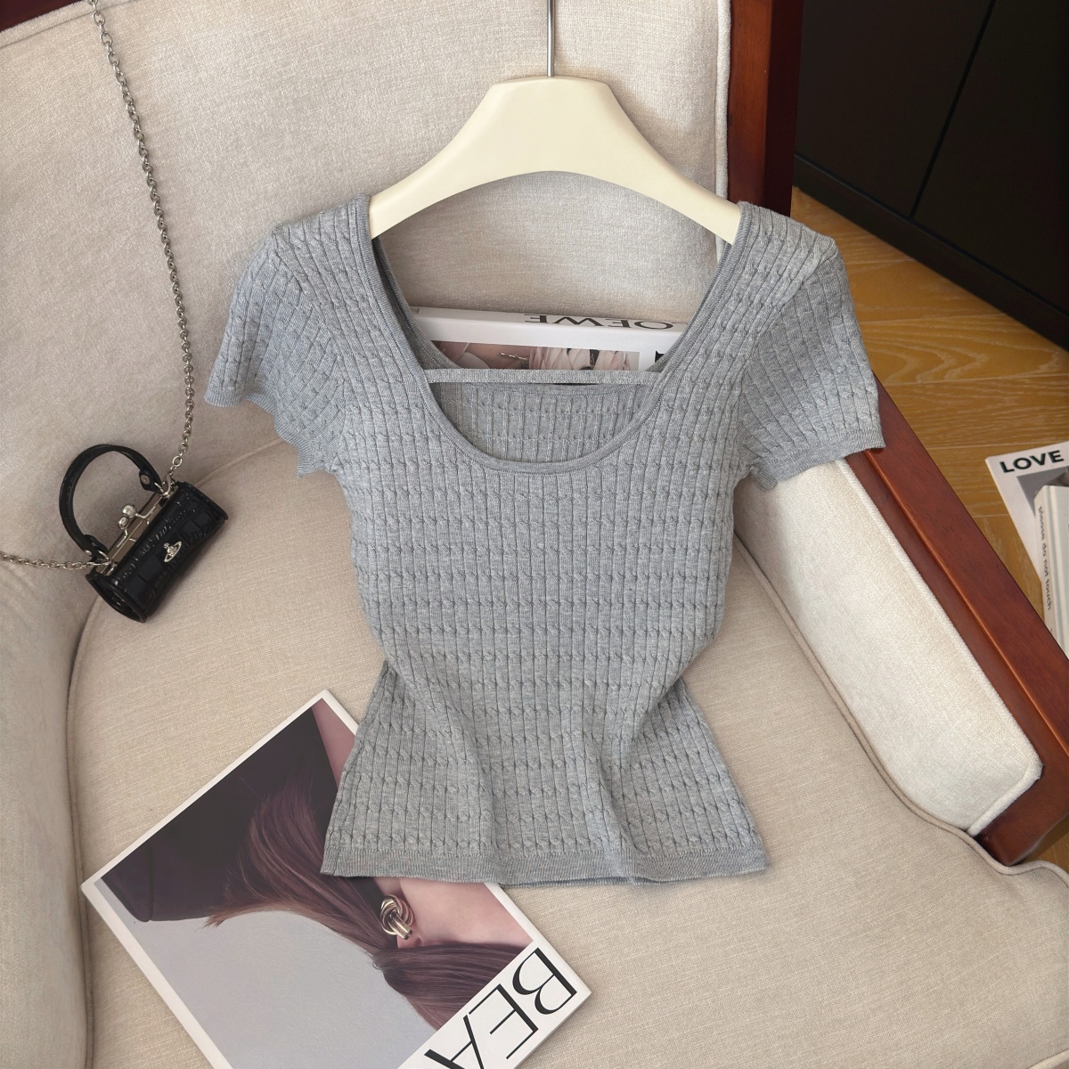 Women's Reversible Knit Top Summer Short Sleeve Vertical Striped Slimming Soft - Image 2