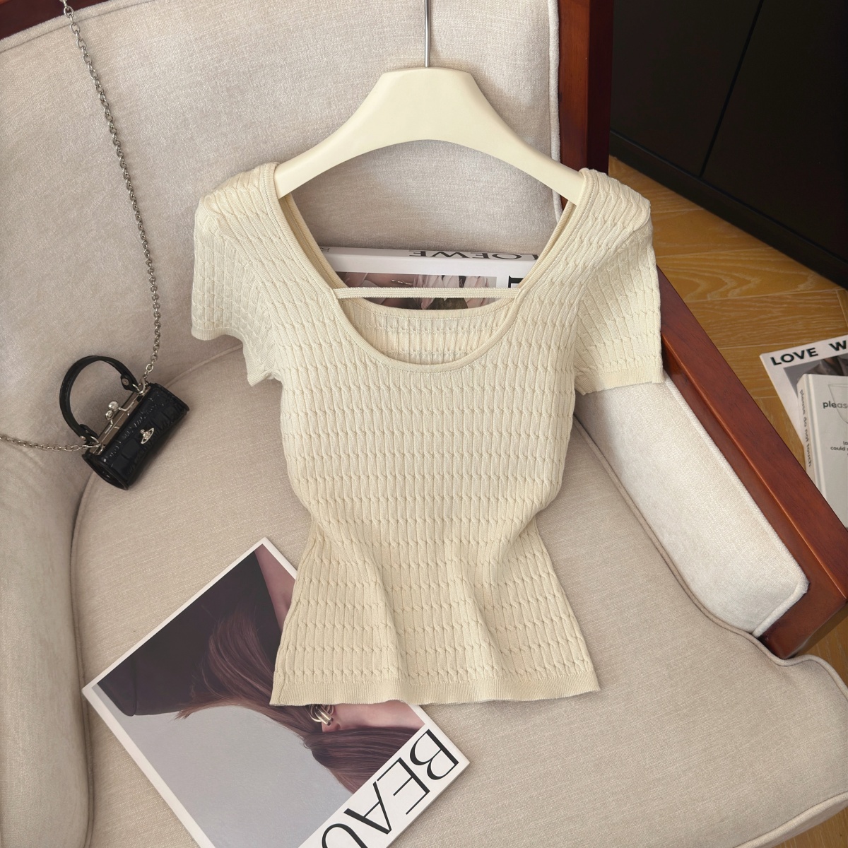 Women's Reversible Knit Top Summer Short Sleeve Vertical Striped Slimming Soft - Image 3