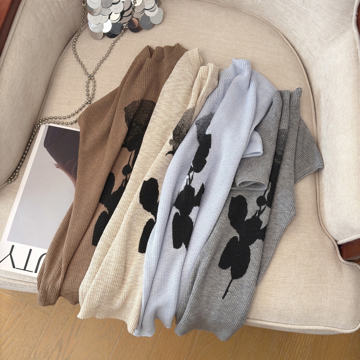Women's Rose Knit Top Summer Short Sleeve Slimming Pullover - Image 5