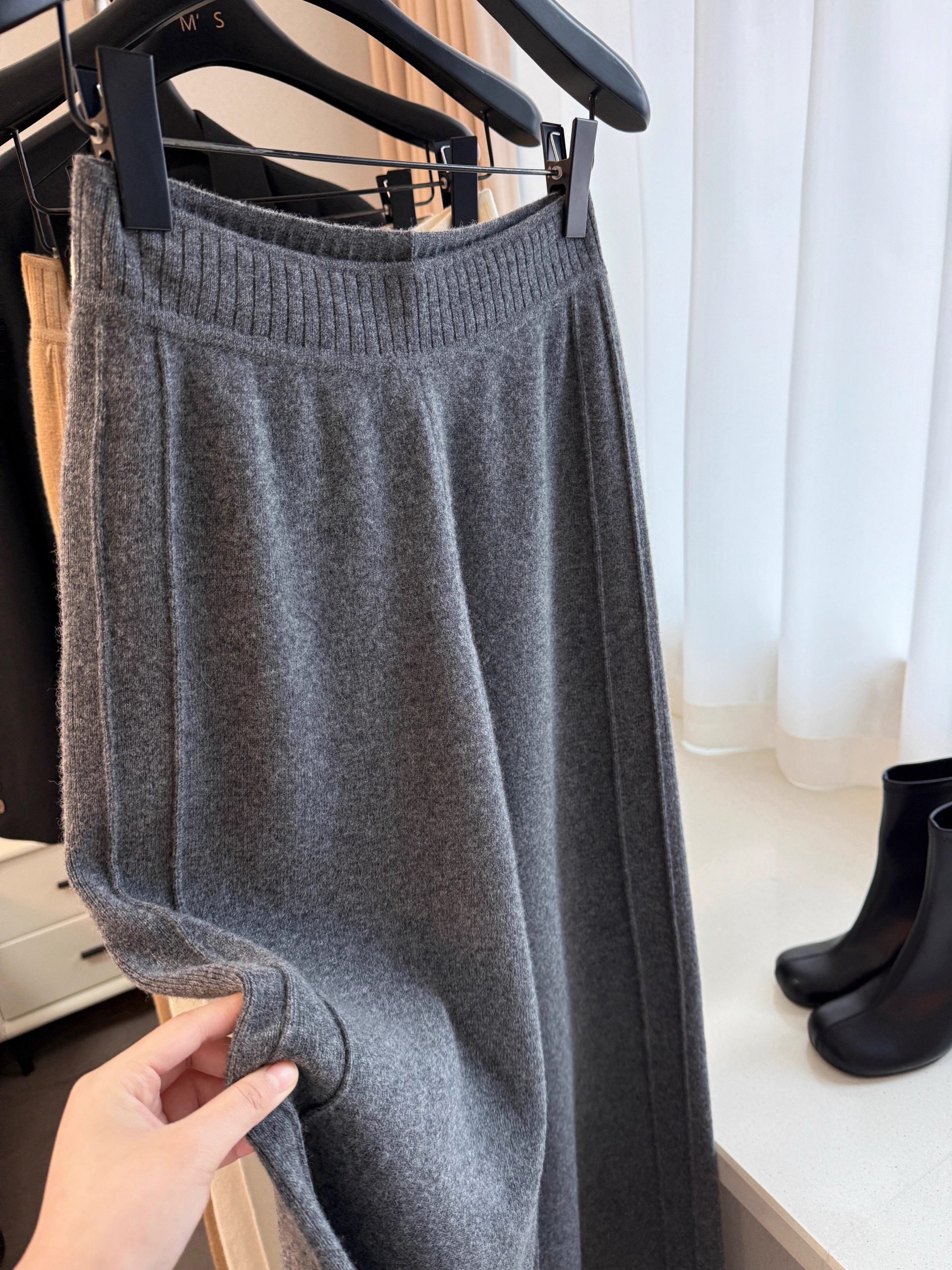 Women's Thick Knit Wide-Leg Pants High Waist Loose Winter - Image 4